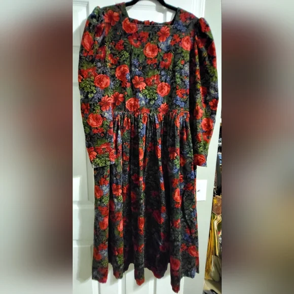 Vintage Laura Ashley Size 12 Corduroy Floral Garden Dress Gathered Zipper NICE - Picture 1 of 10